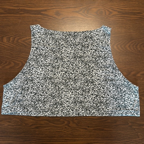 AMERICAN APPAREL - CROP TOP - Picture 2 of 4